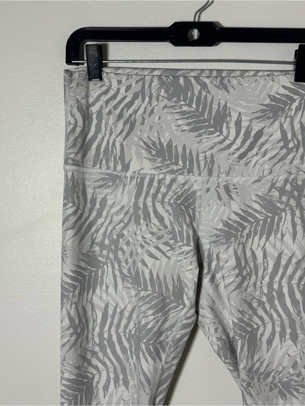 lululemon athletica Gray Camo High-Rise Leggings Wunder under